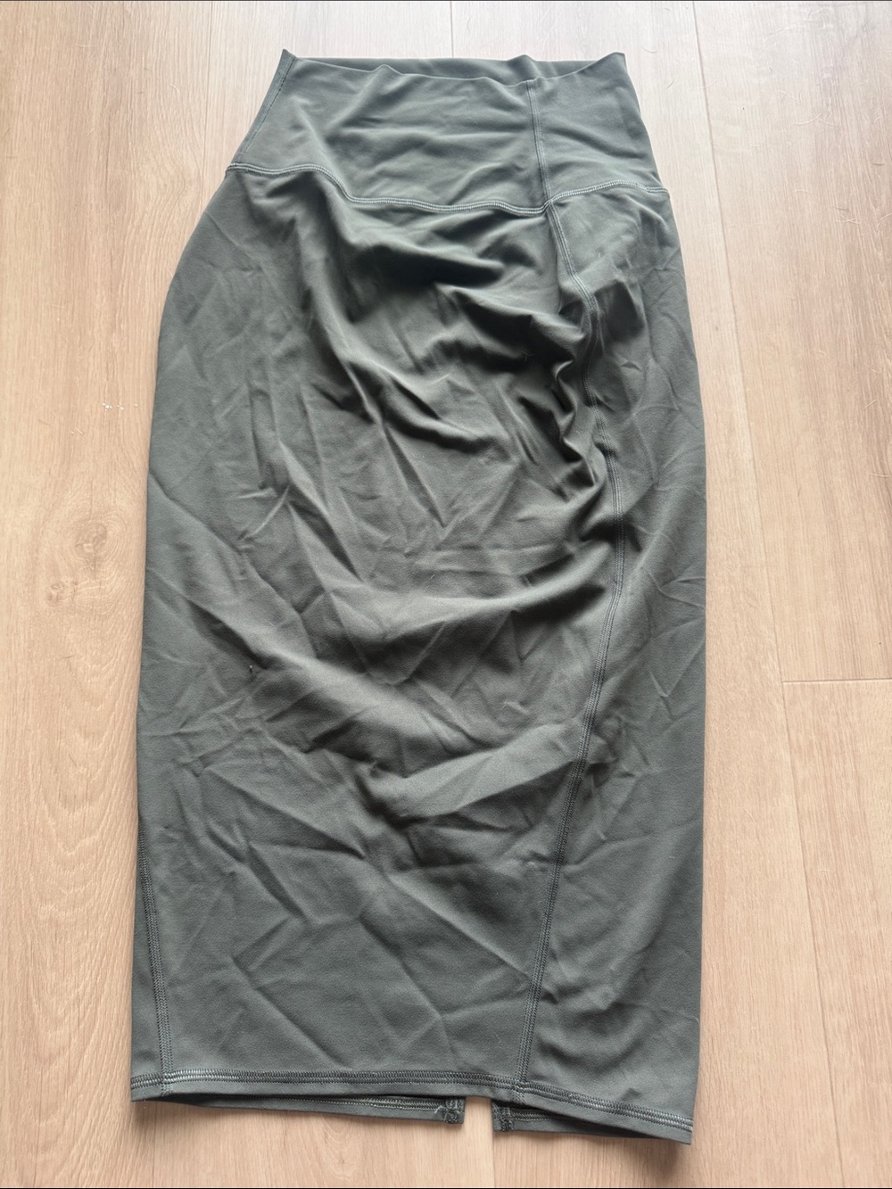 Nulu slim fit HR skirt